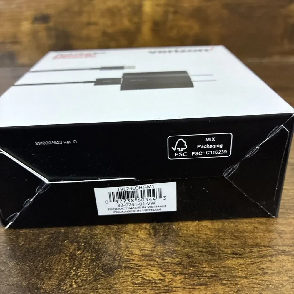 NIB Verizon Wall Charger Lightening Connector Model TVL24LGHT-M1